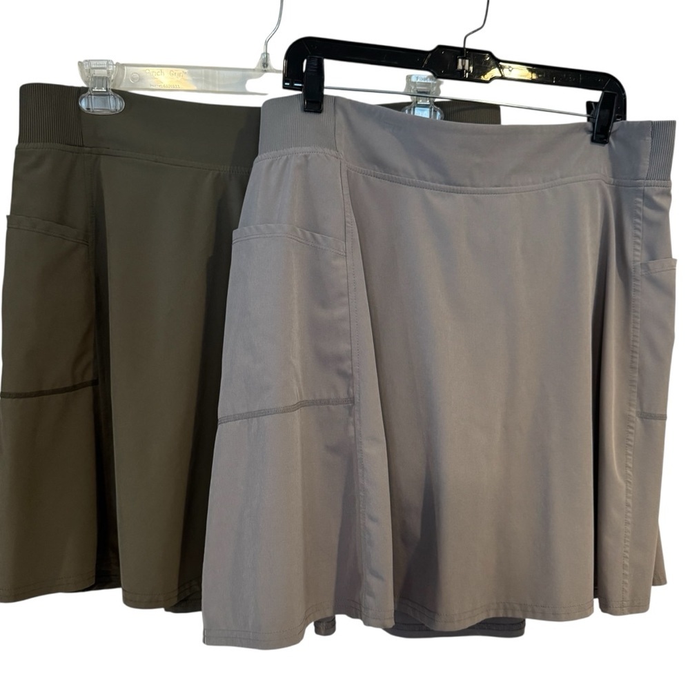 32 Cool 2 athletic skorts in shades of gray size XL